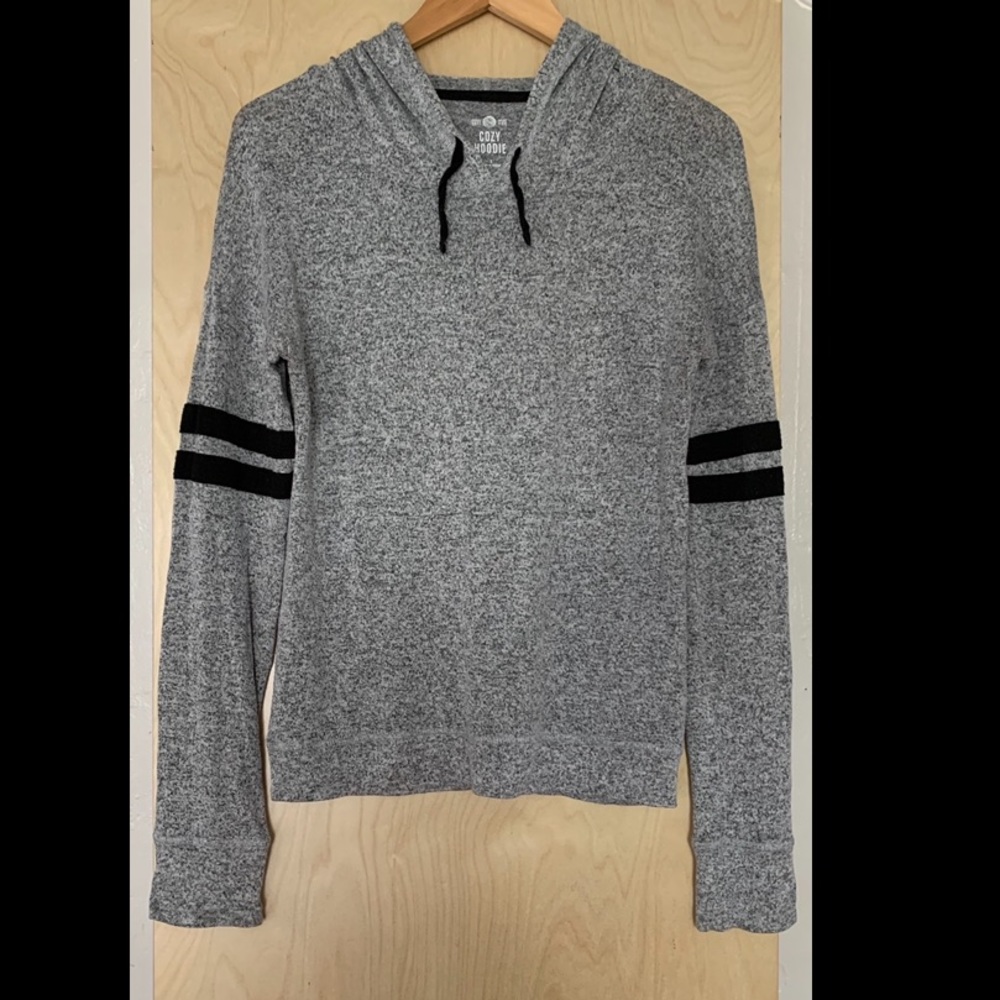 3/$15 gray hoodie sz S